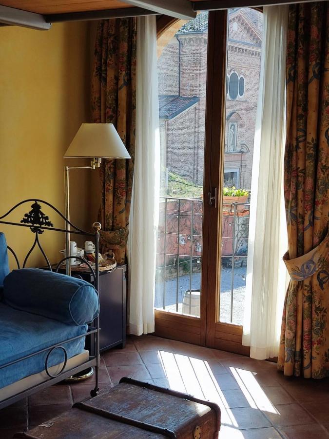 Foresteria Ristorante Conti Roero Monticello d'Alba Zewnętrze zdjęcie