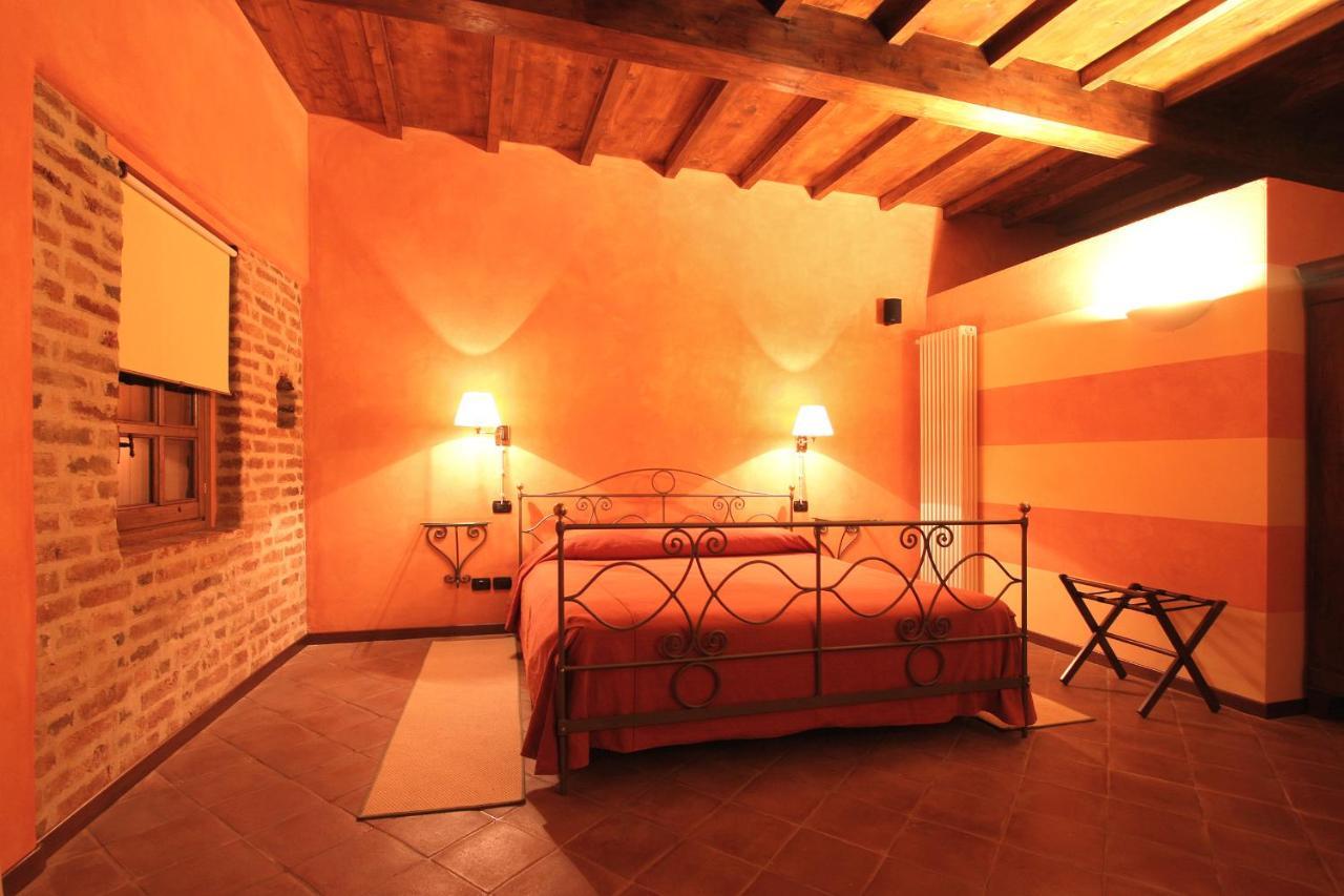Foresteria Ristorante Conti Roero Monticello d'Alba Zewnętrze zdjęcie