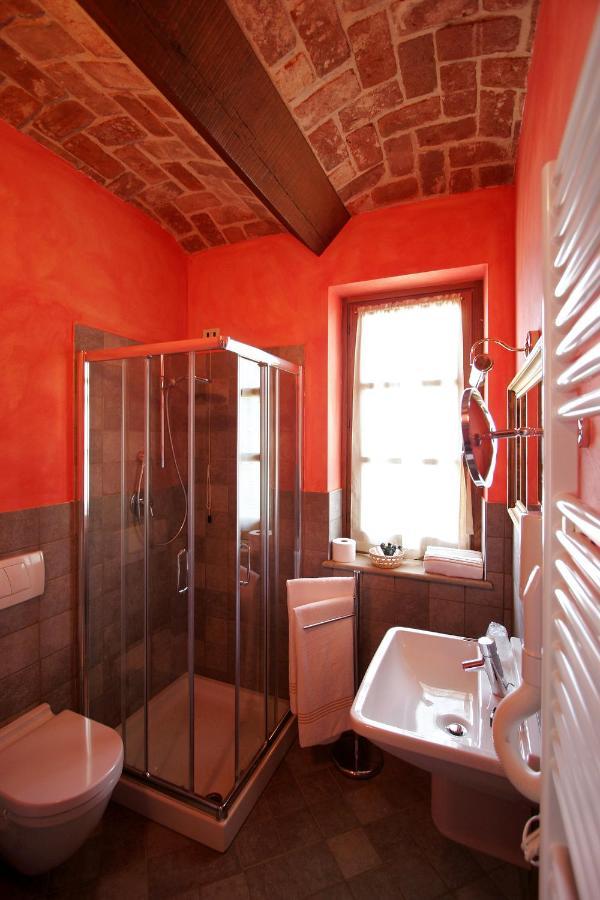Foresteria Ristorante Conti Roero Monticello d'Alba Zewnętrze zdjęcie